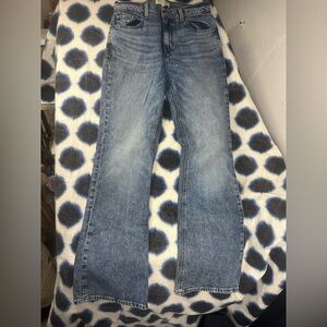 Current/Elliott Faded Blue Wash Straight Leg Jeans